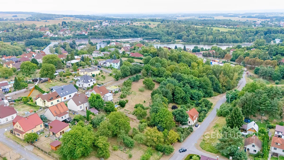 Prodej stavebního pozemku 994 m²